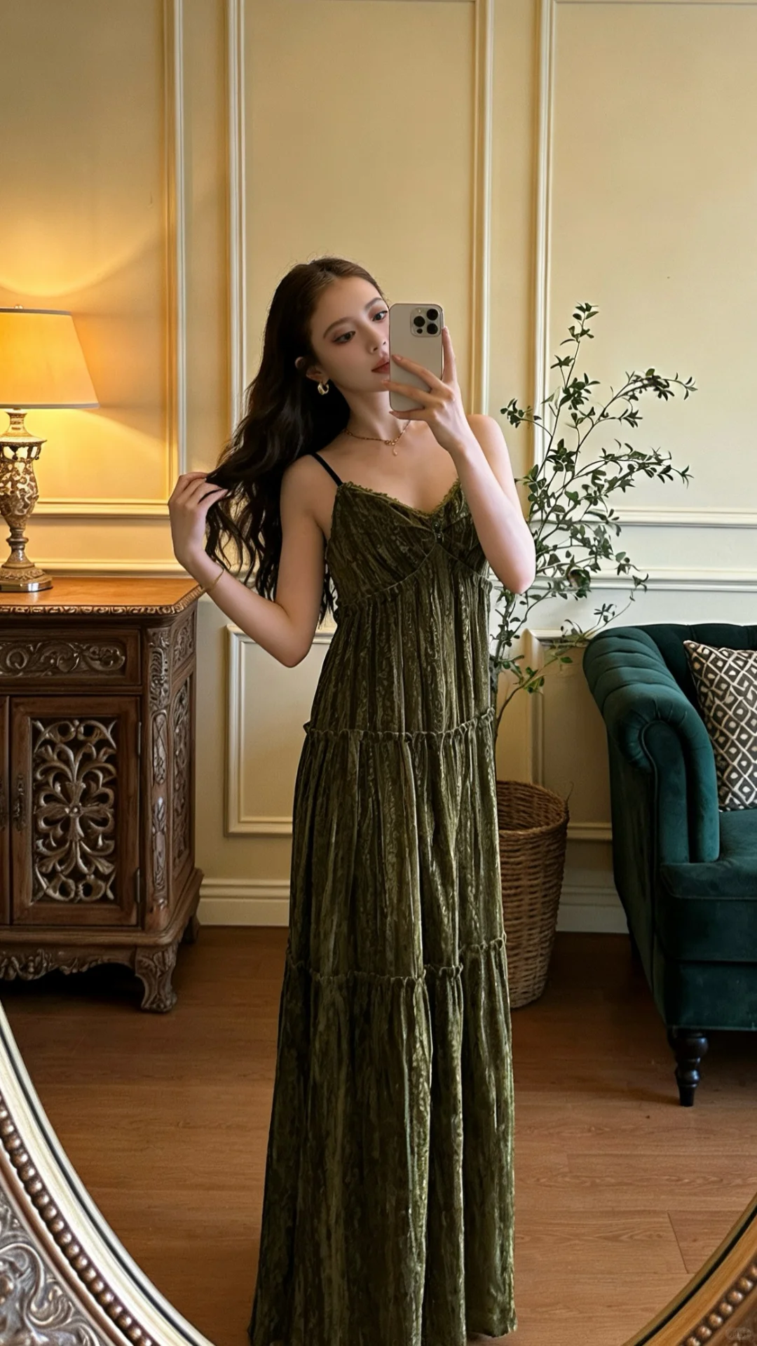 Dark green halter-neck long ball gown R8834