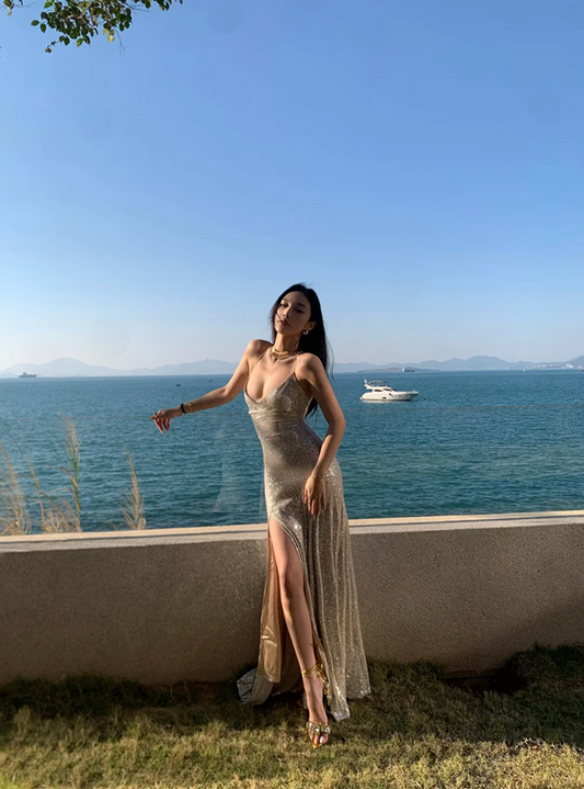 Champagne-colored sequined halter-neck fitted long sexy ball gown R8864