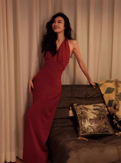 Retro wine red halter neck dress 2025 new sexy hip-wrapped slit dress R1444
