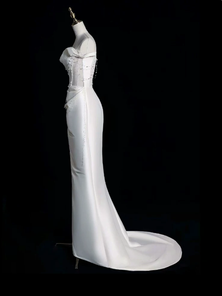 Elegant White Mermaid Bateau with Beading Long Wedding Dress RS134