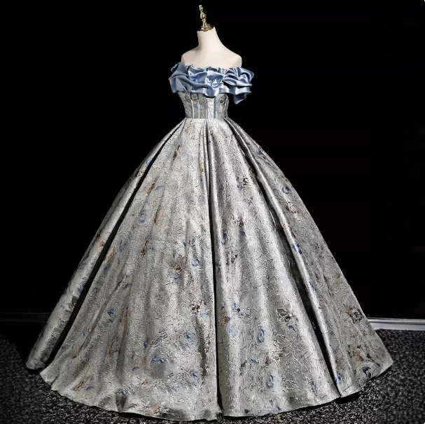Sliver Gorgeous Prom Gown , Silky Satin Applique Maxi Quinceanera Dress Evening Dress RS1642