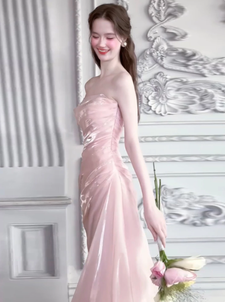 Gentle Pink Mermaid Strapless Wedding Dress RS141