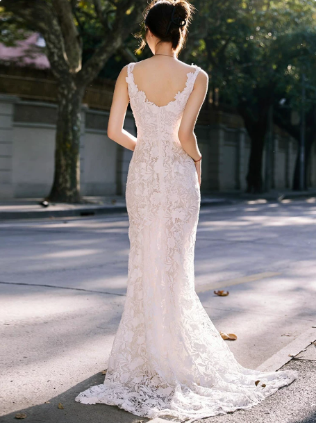 Fresh White Mermaid Square Wedding Dress with Lace Embroidery RS142