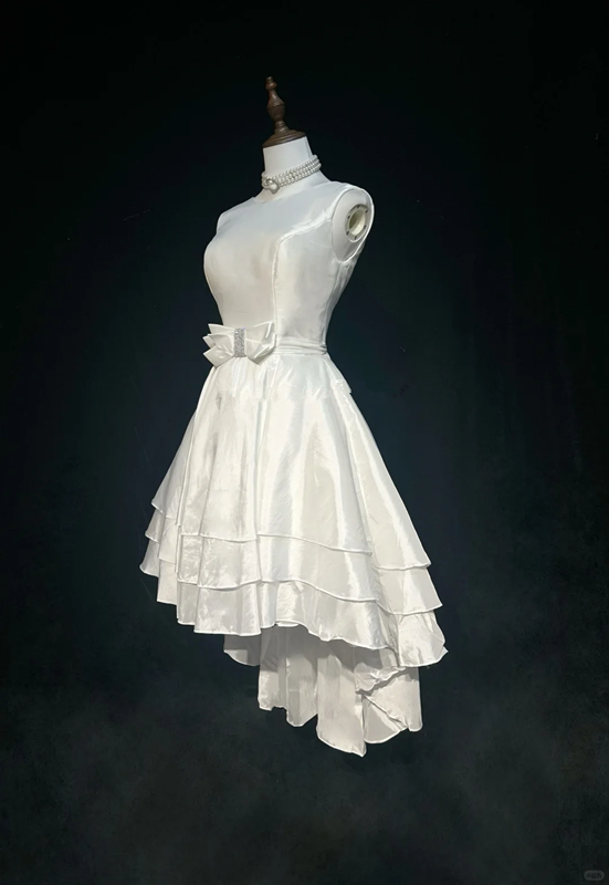 White sleeveless satin waist slim mid-length skirt homecoming dress R4926