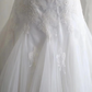 White sleeveless fitted waist elegant long ball gown/bridal dress R6778