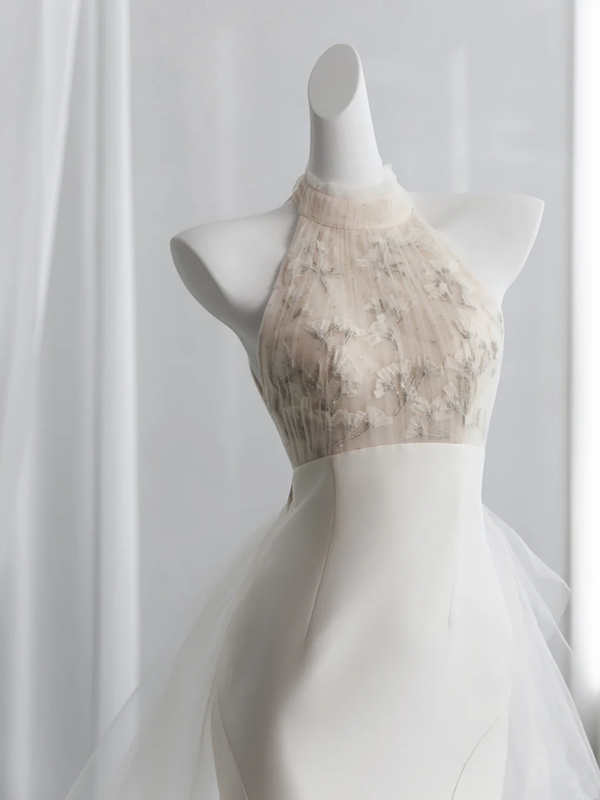 Off-white halter neck fitted waist slim fishtail long ball gown R8434