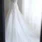White sleeveless fitted waist elegant long ball gown/bridal dress R6778