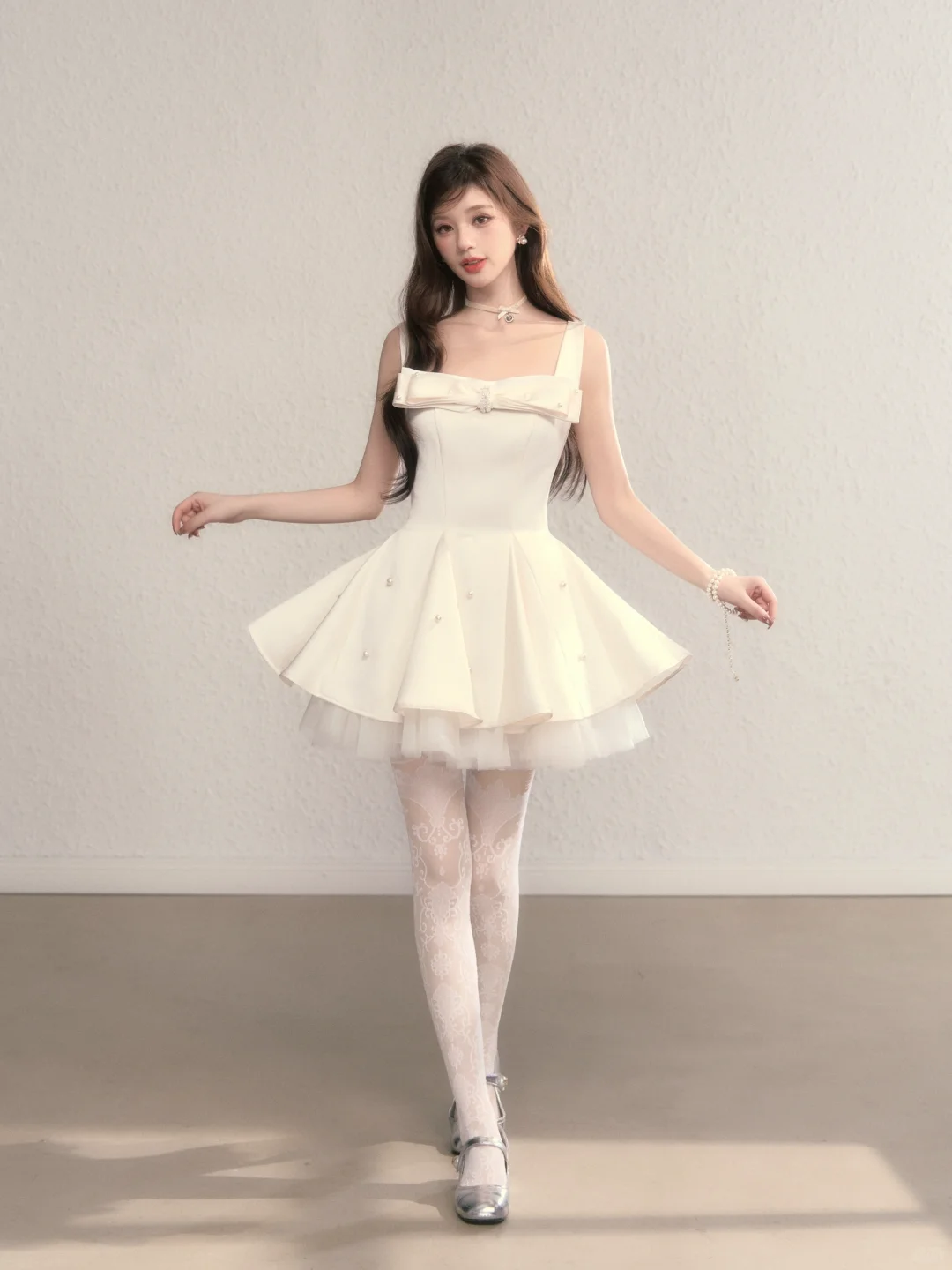 White suspenders waist slim A-line daughter style short skirt homecoming dress R5407