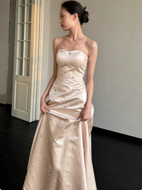 French Chic Light Ivory A-Line Strapless Long Wedding Dress RS144