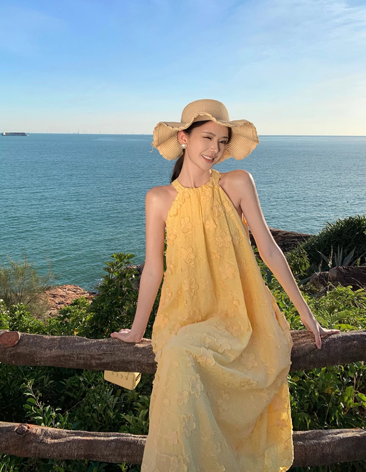 Beach dress yellow jacquard halter neck dress lazy style temperament long dress R0759
