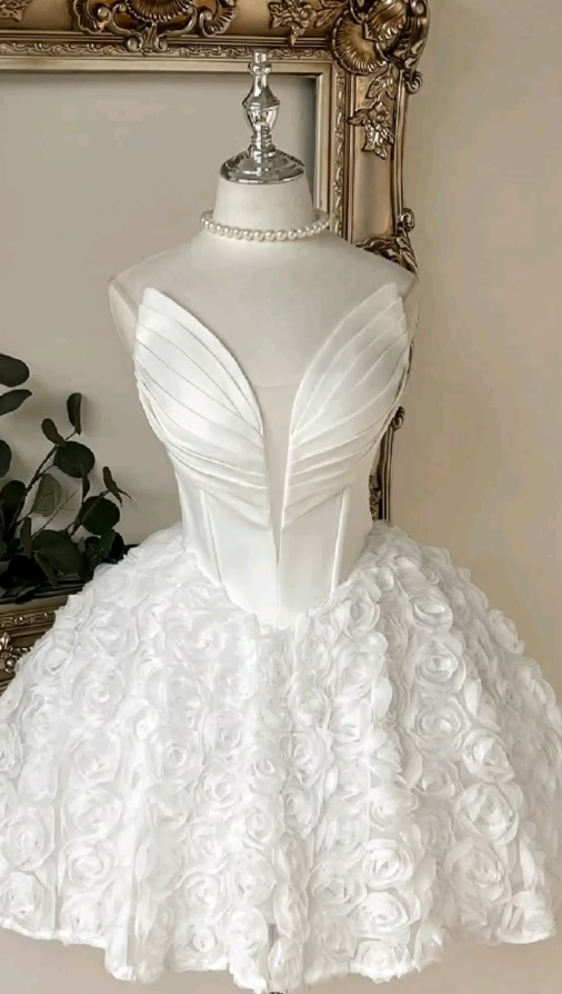 Dreamy White Homecoming Dress , Deep V-neck Floral Decor Corset Short Prom Dress RS1745