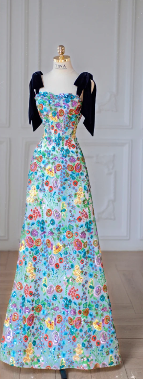 Vintage Spaghetti-Strap Floral Fitted-Waist Slim-Fit Sexy Prom Dress / Bridal Gown R5900
