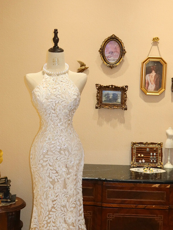 White halter-neck lace fitted waist bodycon long wedding dress R6580