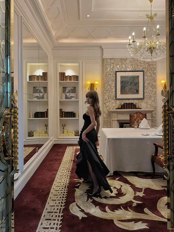 Black strapless fitted waist slim hip-hugging long sexy ball gown R8866