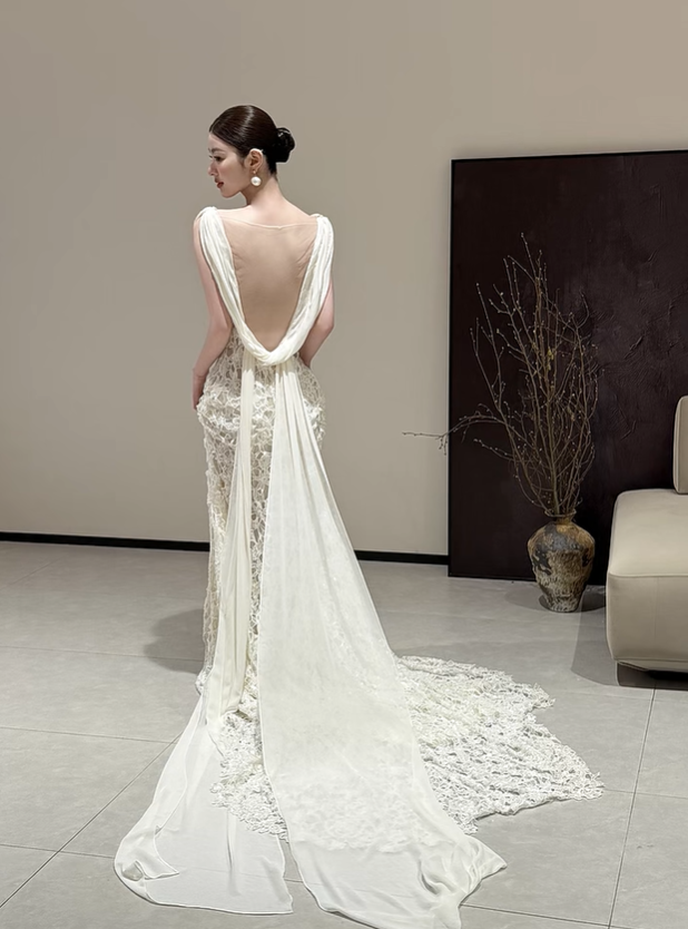 White sleeveless V-neck lace waist slim fishtail sexy long dress bridal gown R6061