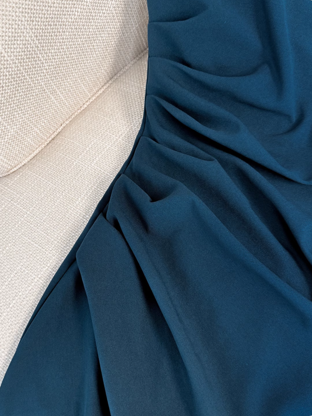 French pure desire pleated suspender dress for women new style waist slimming slit hip skirt R4030