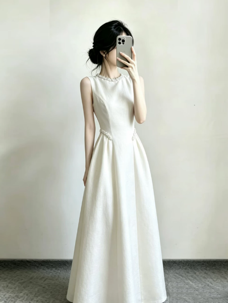 Silky Satin Bodycon Prom Gown ,  Minimalist White Maxi Evening Dress RS1817