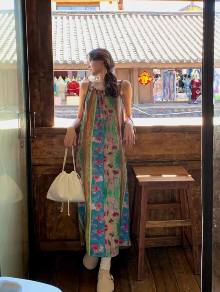 Fairy ethnic style holiday travel wear floral suspender long skirt loose oil painting dress R1750