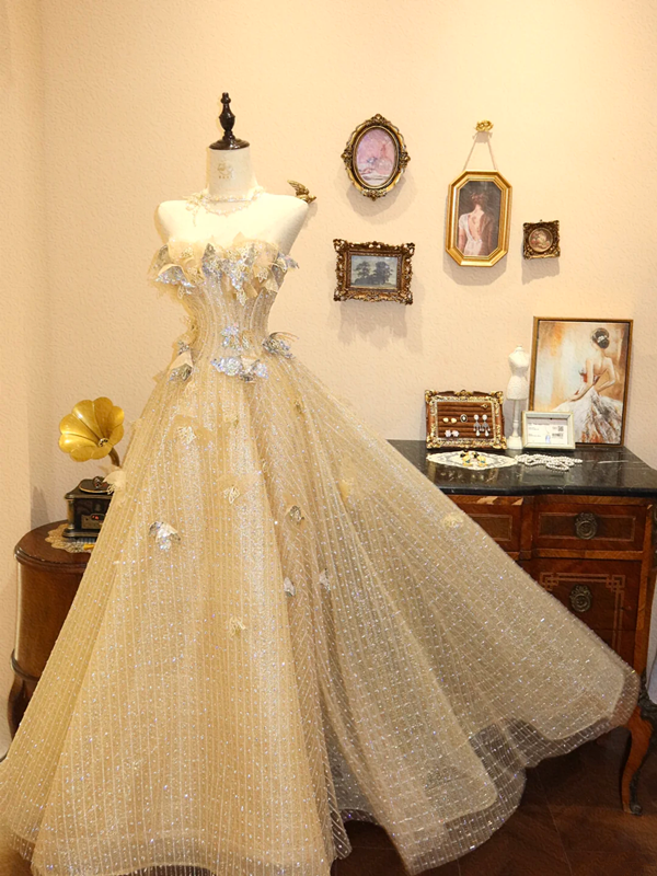 Light yellow strapless fitted long wedding dress R6581