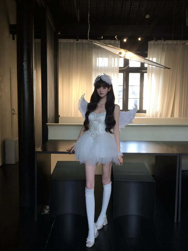 White suspender satin waist slim irregular tulle skirt homecoming dress R5088