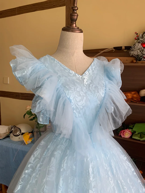 Light blue V-neck fitted A-line ball gown/bridal dress R7253