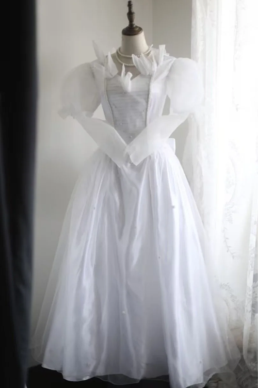 White V-neck retro long-sleeved fitted waist classic long ball gown/bridal dress R6820