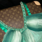 Green halter-neck fitted elegant long ball gown R7020