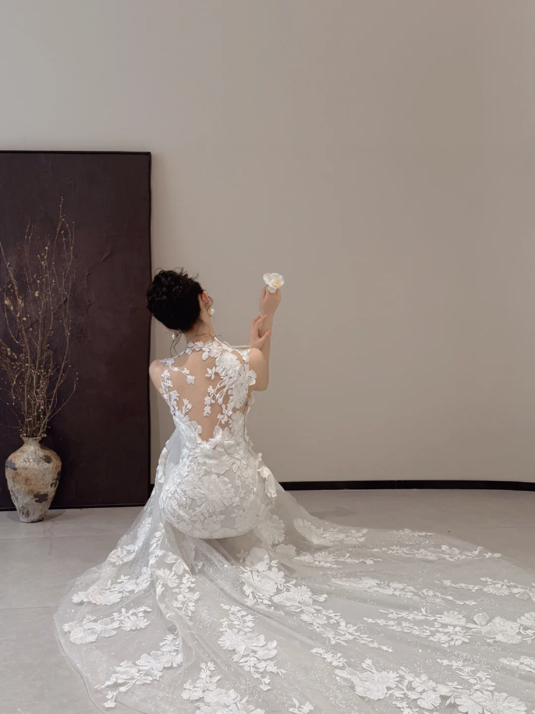 White sleeveless classic lace waist slim fishtail sexy long dress bridal gown R6062