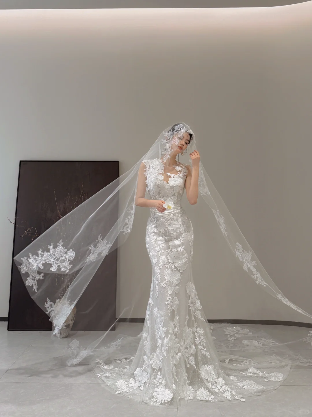 White sleeveless classic lace waist slim fishtail sexy long dress bridal gown R6062