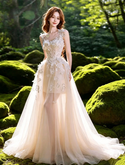 Sparkly Ivory A-Line Spaghetti Straps Tulle Applique Corset Maxi Wedding Dress RS1900
