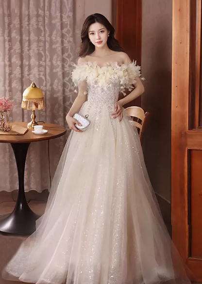 Dreamy White A-Line Bateau Tulle Sequins Feather Decor Corset Maxi Wedding Dress RS1902