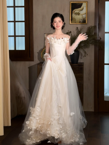 Hazy White A-Line Strapless Tulle Applique Corset Maxi Wedding Dress RS2008