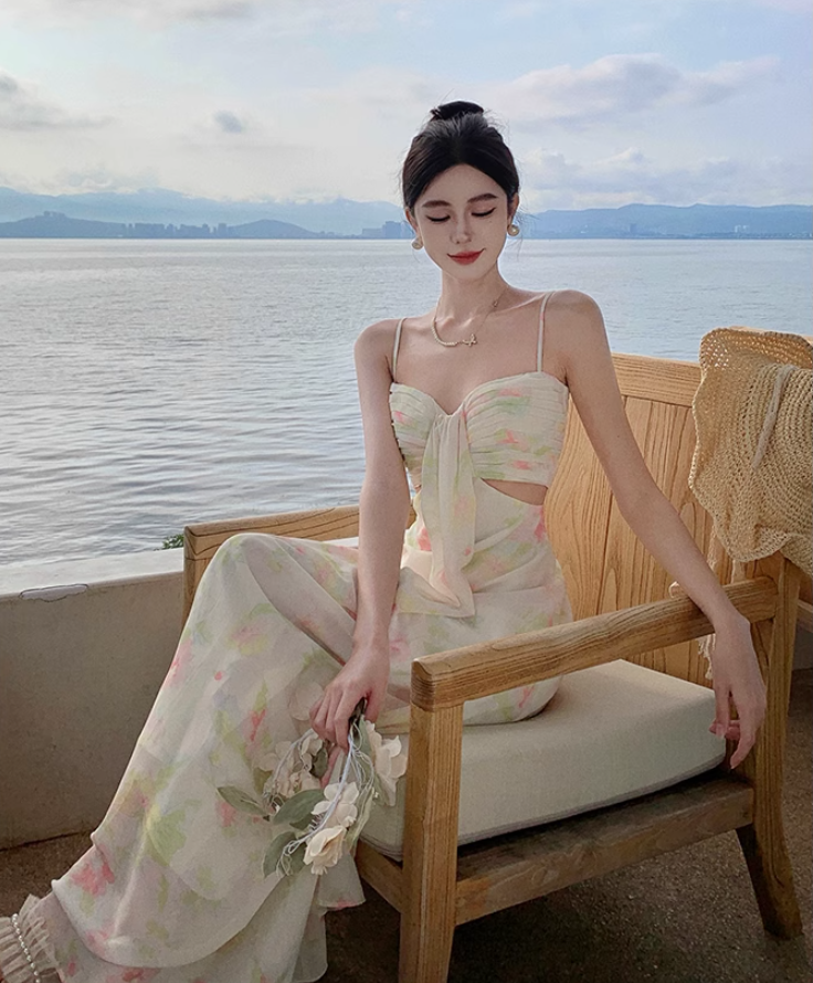 Beautiful skirt for taking photos at the beach, French style floral suspender dress, holiday beach skirt R1598