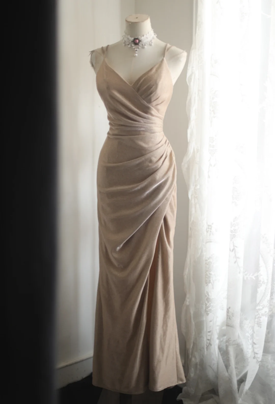 Champagne-colored halter-neck, fitted waist, and pleated sexy ball gown R6821