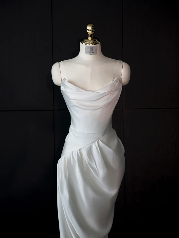 White satin strapless fitted long ball gown/bridal dress R8958