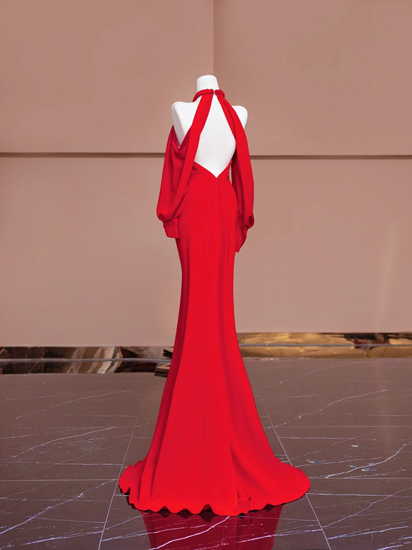 Red halter-neck, fitted waist, backless, sexy long ball gown/bridal dress R8382