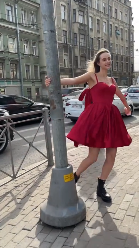 Red suspender waist puffy princess skirt homecoming dress R5591