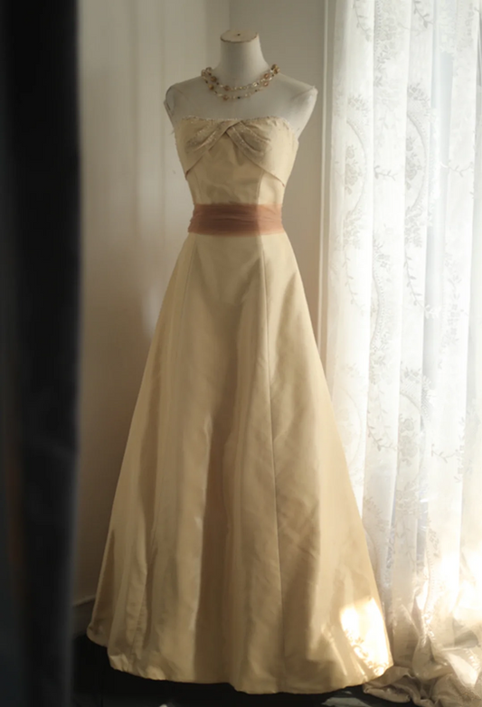 Retro light yellow strapless fitted A-line long ball gown R6781