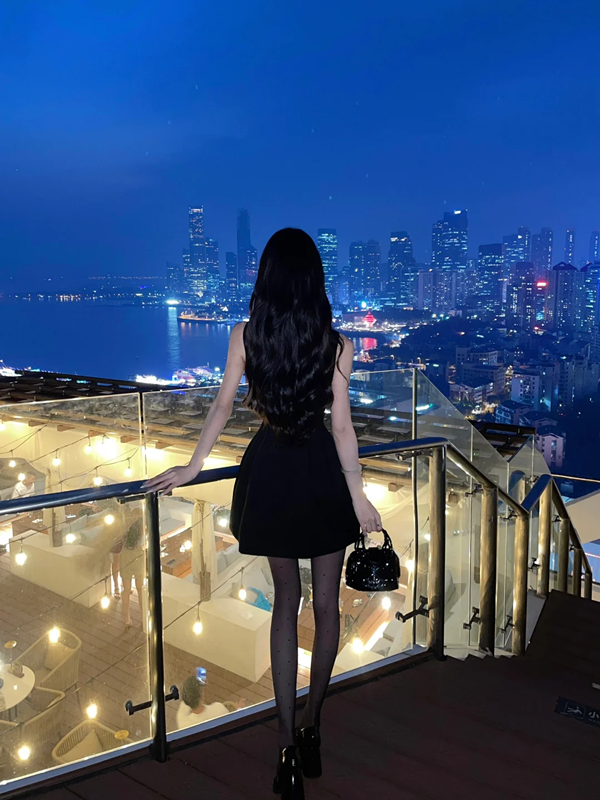 Black sleeveless slim waisted homecoming dress R5090