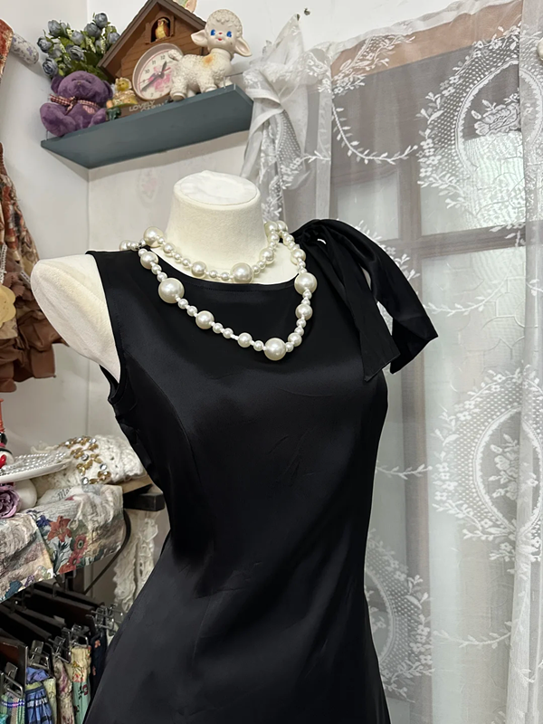 Black sleeveless satin fitted waist fishtail skirt maxi ball gown R6143