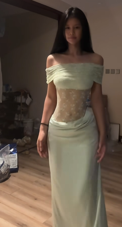 Light green off-the-shoulder fitted waist sexy lace long bodycon ball gown R8092