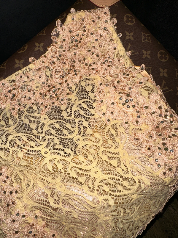 Gold sleeveless lace fitted fishtail sexy long ball gown R6902