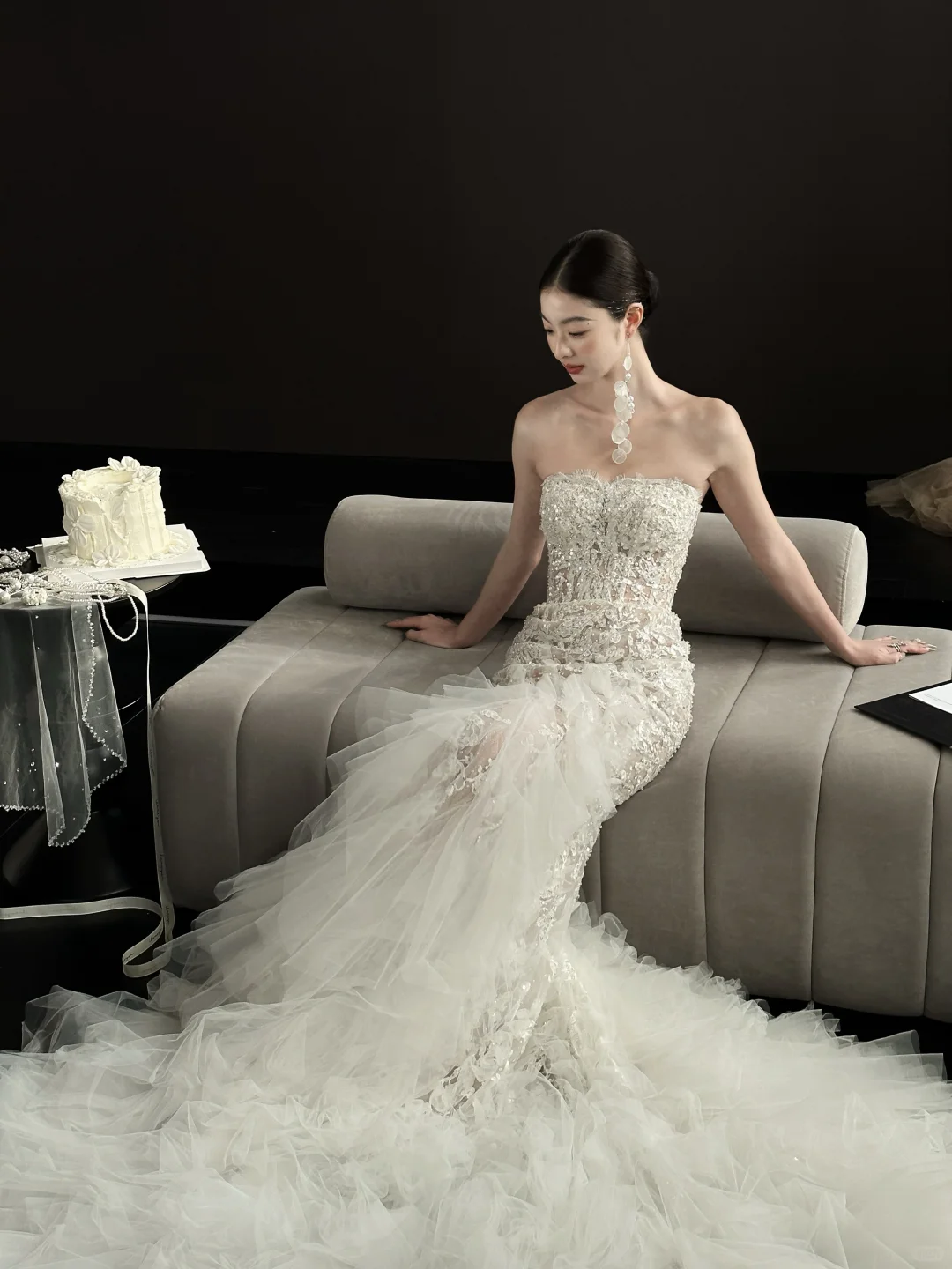 White Strapless Lace Waist Slim Fishtail Skirt Long Bridal Dress R6044