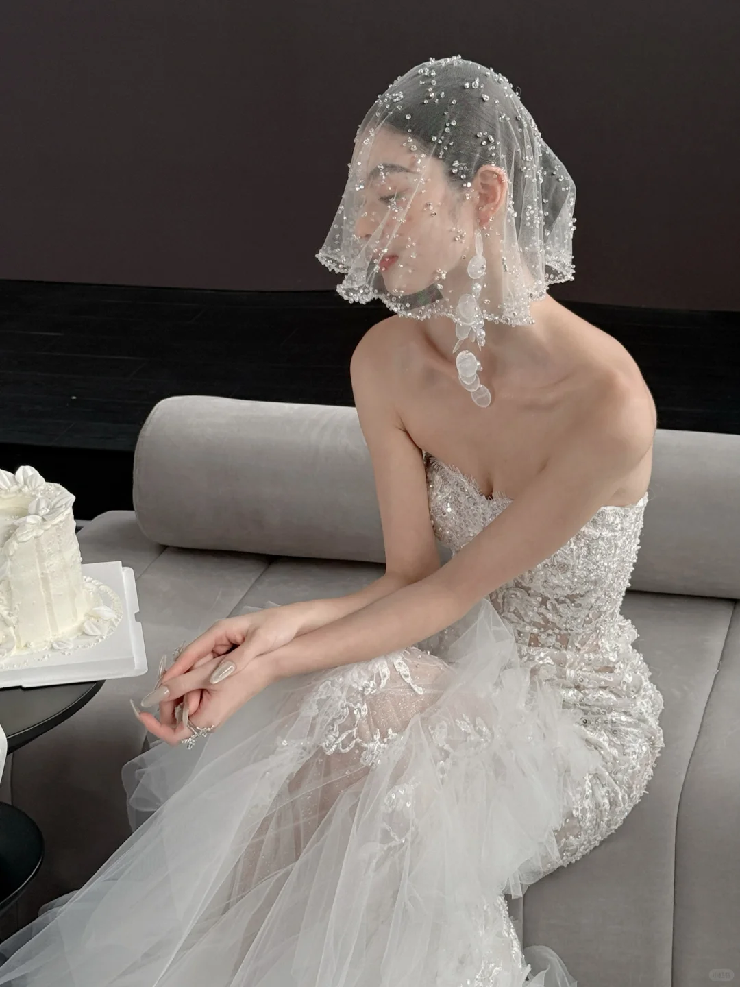 White Strapless Lace Waist Slim Fishtail Skirt Long Bridal Dress R6044