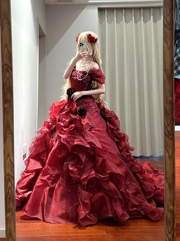 Red strapless fitted waist slim-fitting ball gown/bridal dress R8626