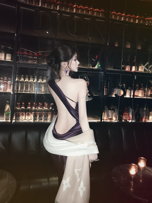 A sexy and alluring one-shoulder backless purple prom dress R7062