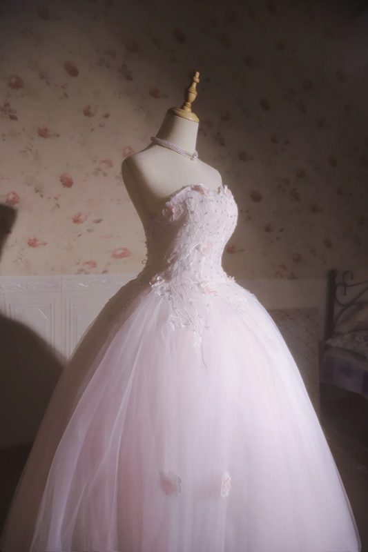 White strapless fitted waist ball gown/bridal dress R7255