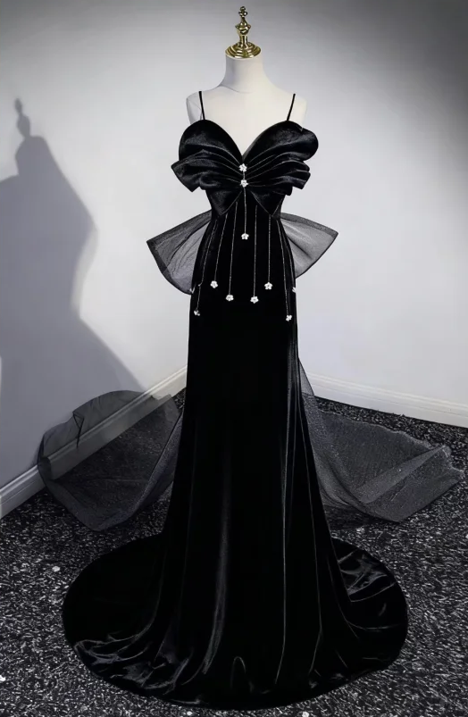 Black halter-neck off-the-shoulder fitted long ball gown R6421