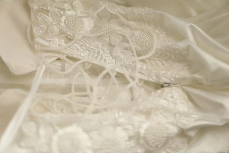 White strapless lace-trimmed long ball gown with a classic and elegant design R6743