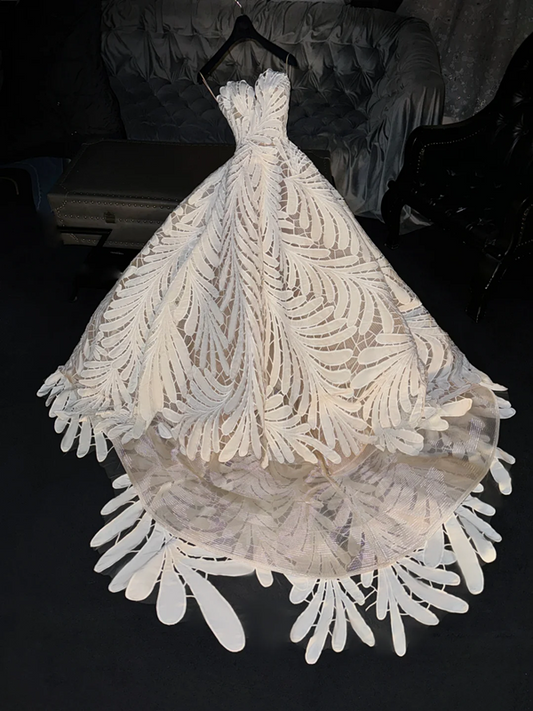 White floral halter-neck fitted long ball gown/bridal dress R8779